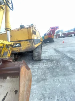 Tokunbo Caterpillar Excavator 215 for Hire