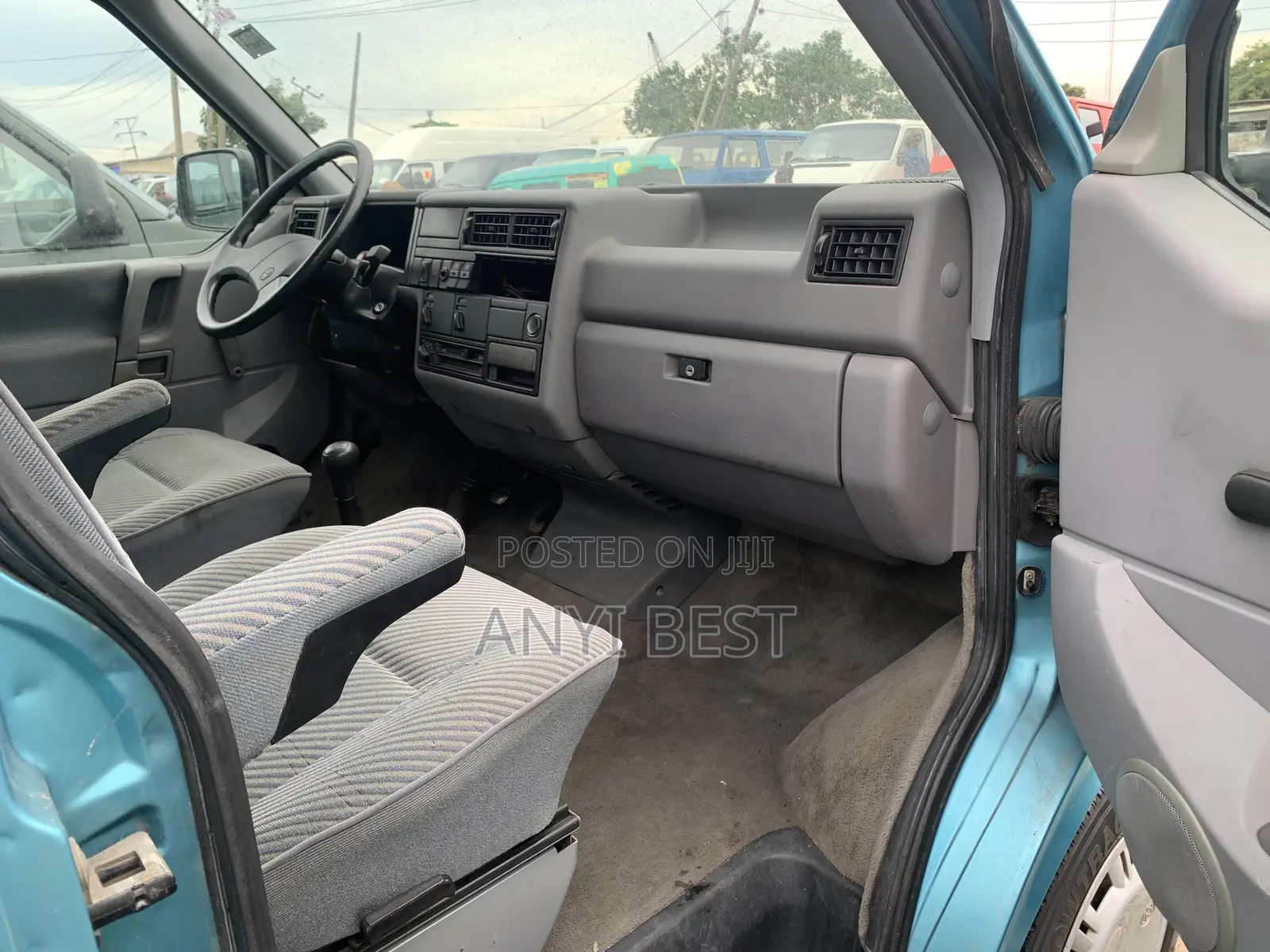 Volkswagen Transporter 2002 Blue