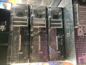 Desktop Computer Dell Optiplex 3040 8GB Intel Core I5 SSD 256GB