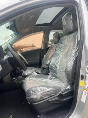 Toyota RAV4 2015 Silver