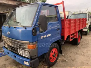 Toyota Dyna 200