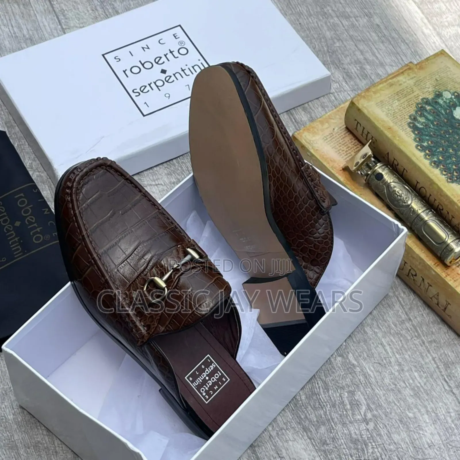 Quality Roberto Half Shoe Available