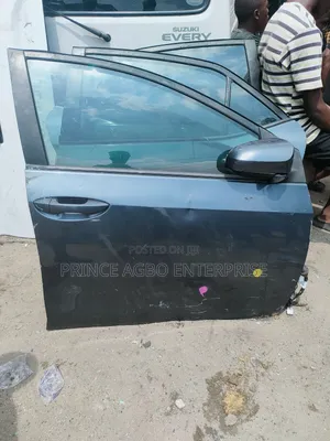 Toyota Door Corolla 2016 Front