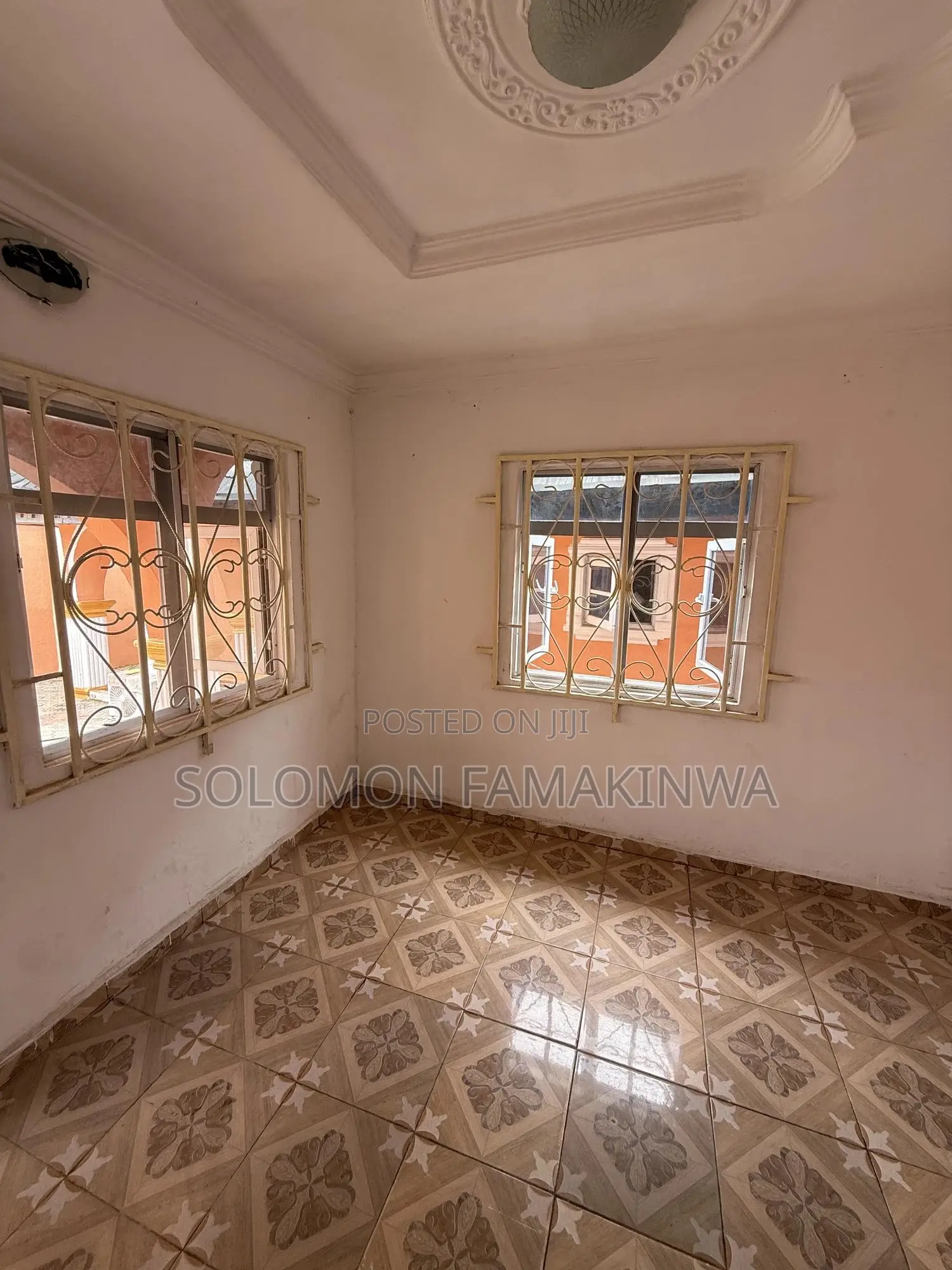 1bdrm Room & Parlour in Oluranti Idowu for rent