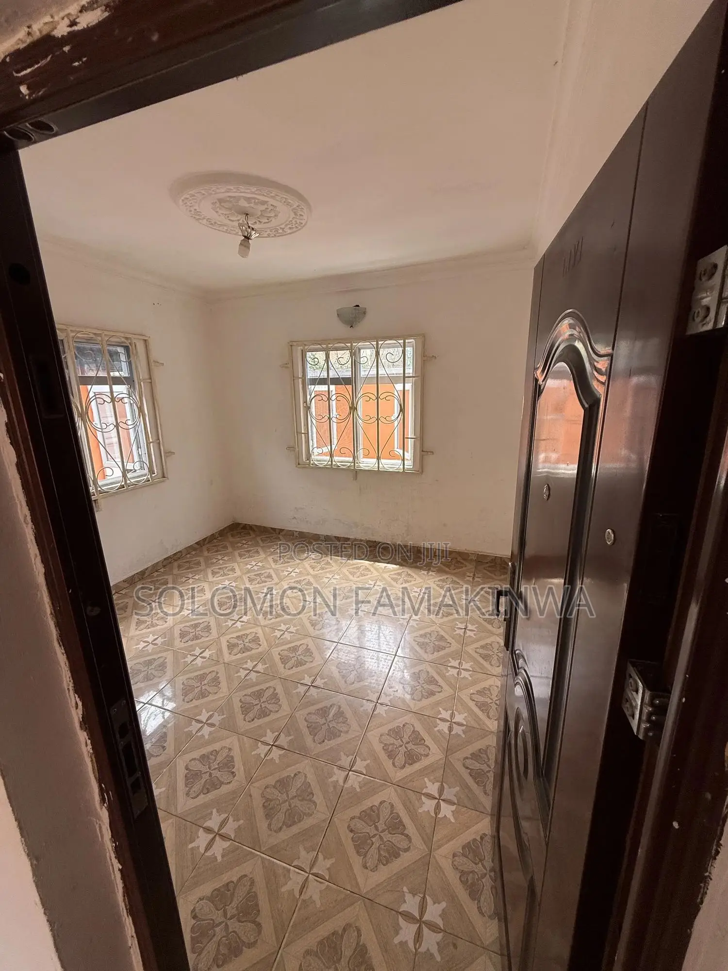 1bdrm Room & Parlour in Oluranti Idowu for rent