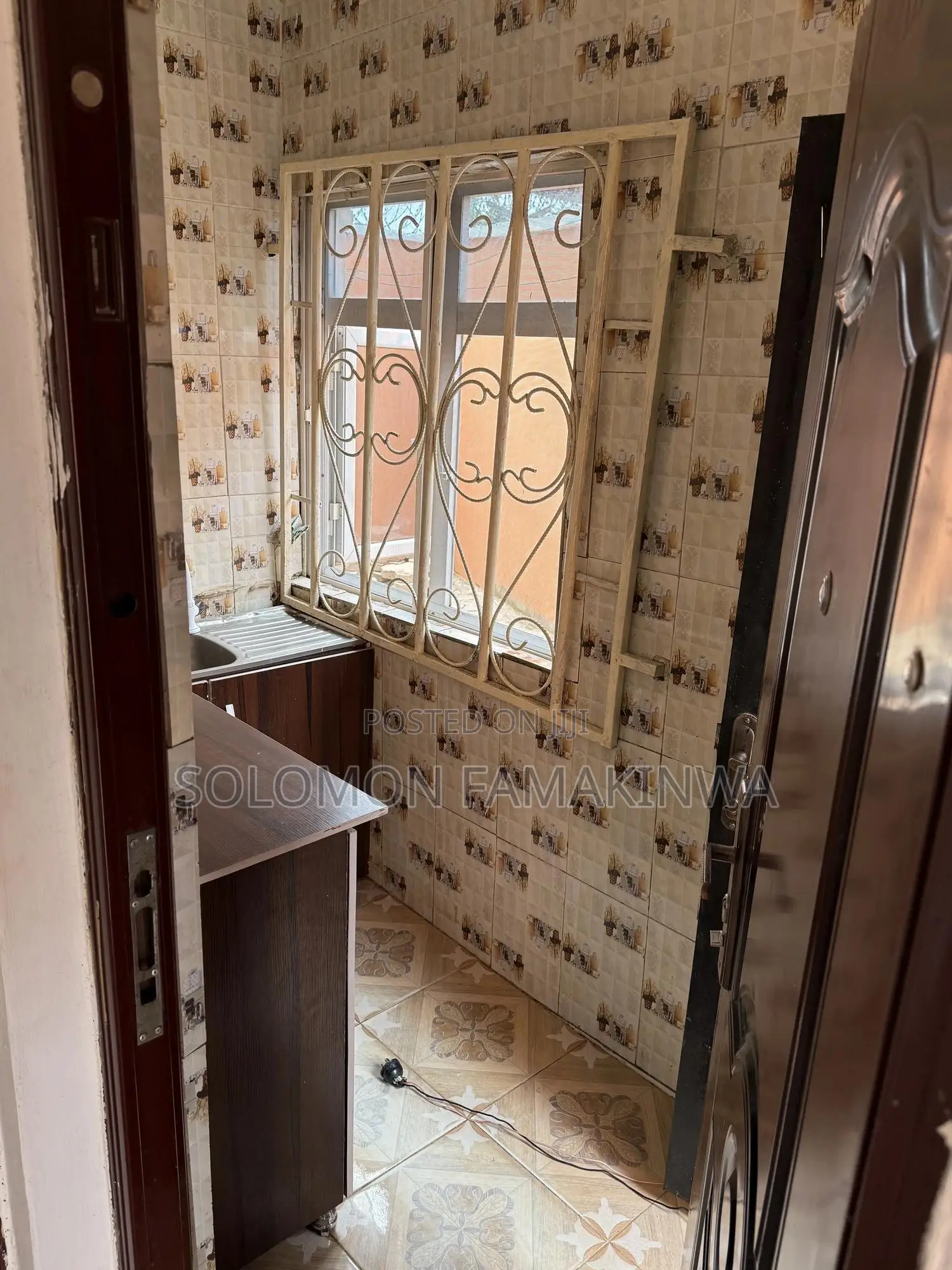 1bdrm Room & Parlour in Oluranti Idowu for rent