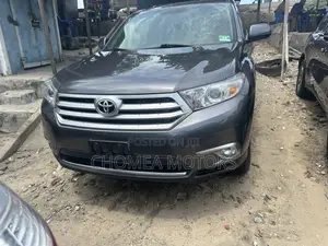 Toyota Highlander 2012 Gray