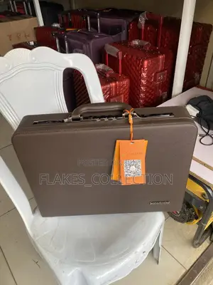 Leaves King Briefcase