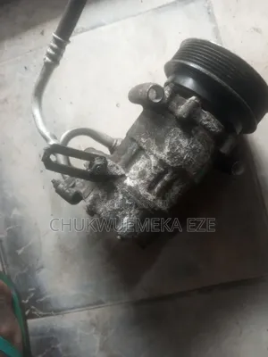 Ac Compressor Manual for All Kinds of Toyota Corolla Camry