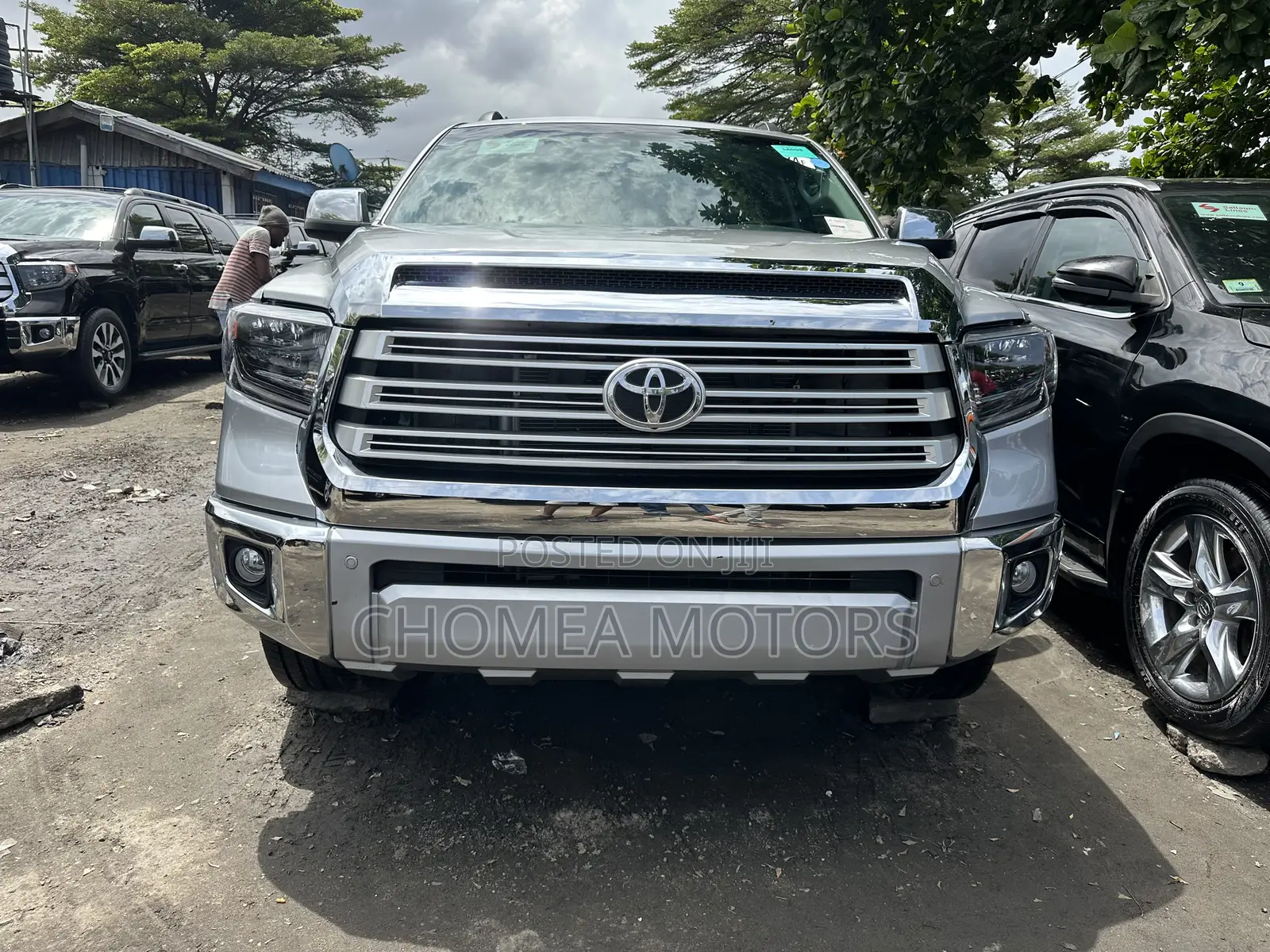 Toyota Sequoia 2014 Silver