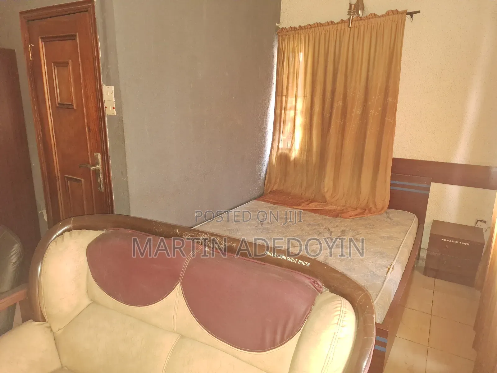 Executive 20-Rooms Hotel