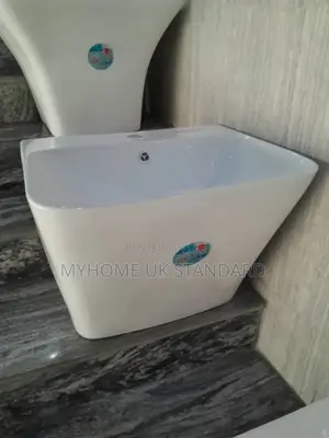 Dinning/Bathroom Wall Hung Washing Hand Basin