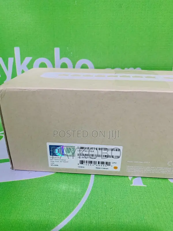 Ubiquiti Networks Flex 2.5g 8-Port Managed Network Switch