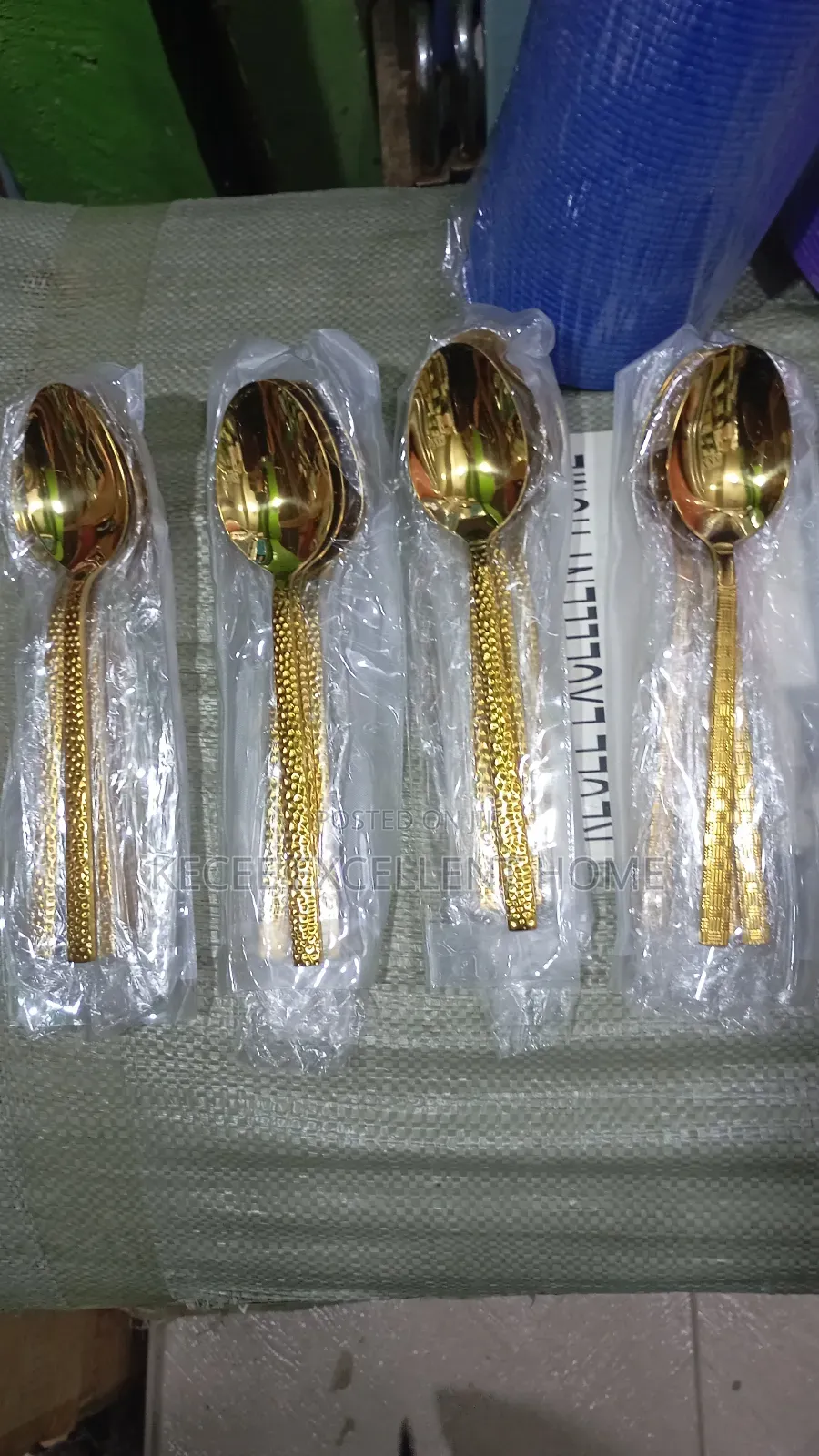 Gold Spoon 6 PCS