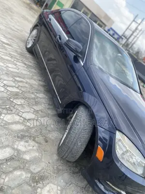 Photo - Mercedes-Benz C300 Luxury Sedan AWD (3.0L 6cyl 7A) 2008 Blue