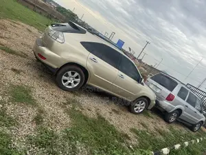 Lexus RX 330 2005 Gold