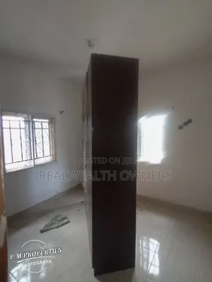 3bdrm Apartment in Ivory Garden Estate, Obafemi-Owode for rent