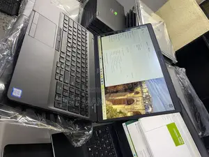 Laptop Dell Precision 3541 16GB Intel Core i7 SSD 512GB