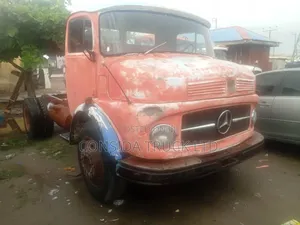 Mercedes Benz Actros Orange 1998
