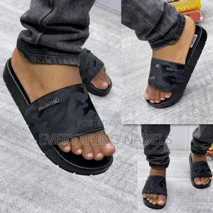 Valentino Slides