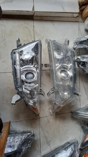Headlamp Toyota Highlander 2012 Model