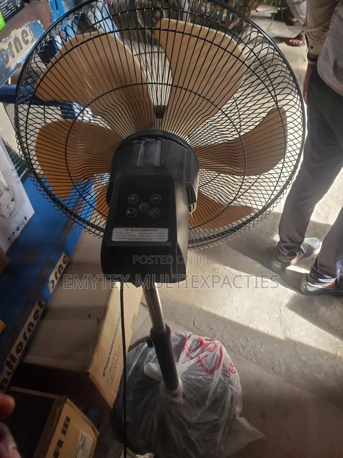 MKT 18"Bldc Stand Fan :Dc Motor