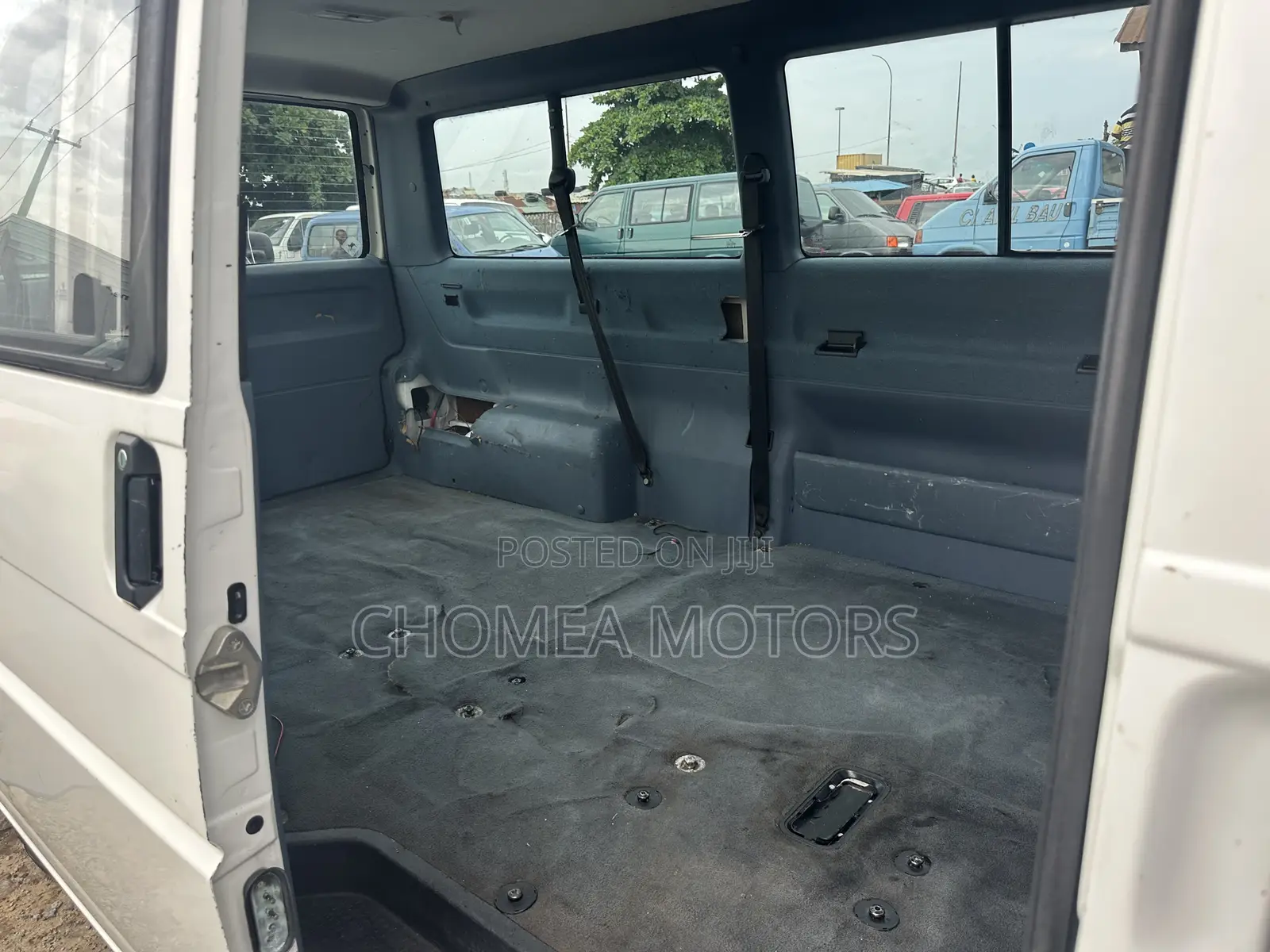 Volkswagen Transporter 2005 White
