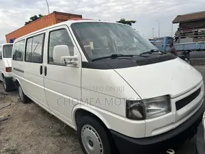 Volkswagen Transporter 2005 White