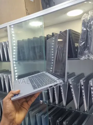 Laptop Dell Latitude 5320 32GB Intel Core i7 SSD 512GB
