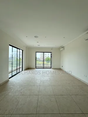 4bdrm Mansion in Banana Island for rent