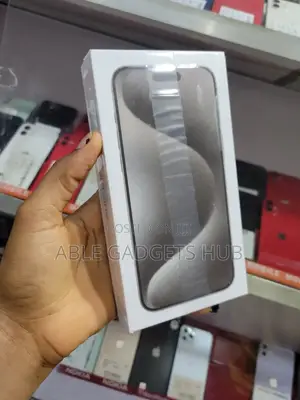 New Apple iPhone 15 Pro Max 256 GB