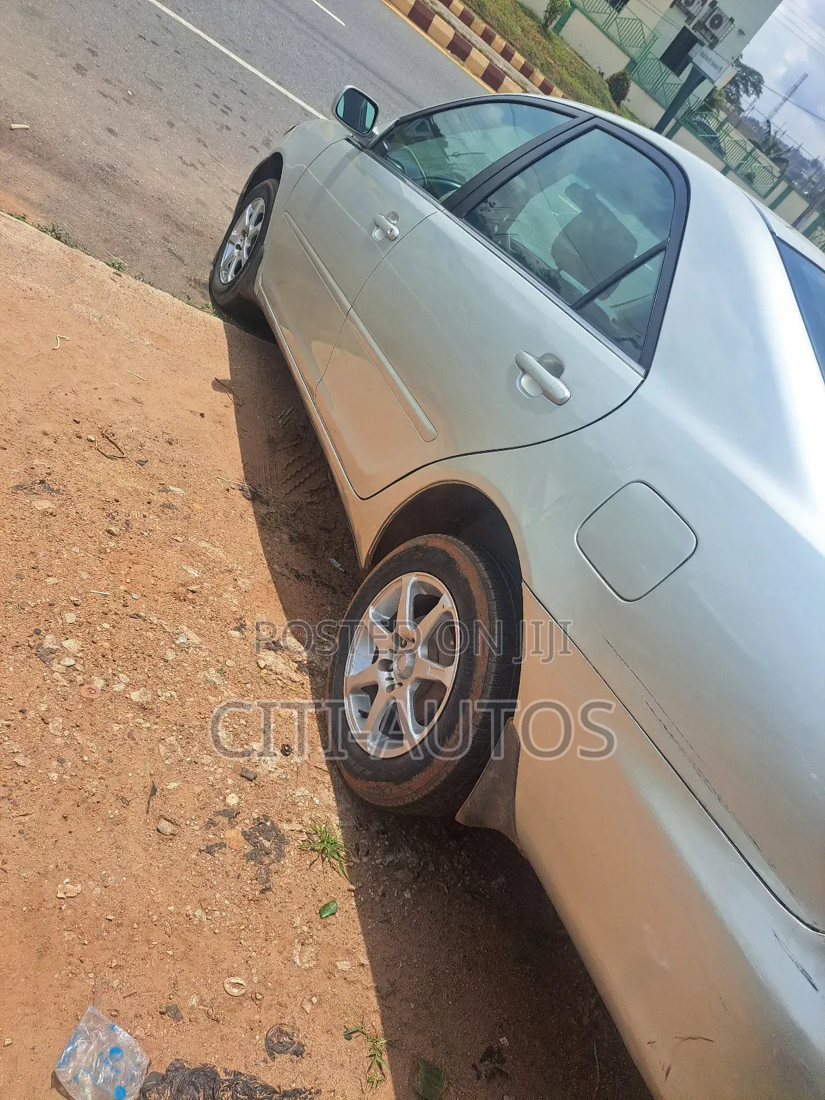 Toyota Camry 2004 Silver