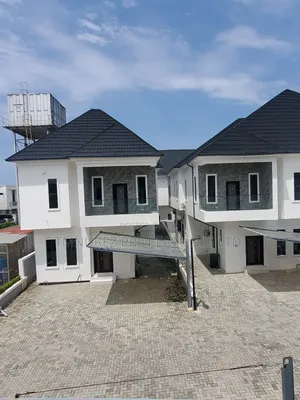 4bdrm Duplex in Dpk, Lekki for sale
