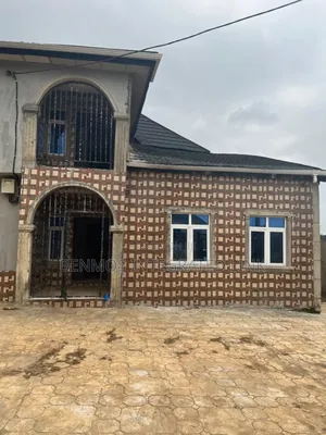 Photo - 10bdrm House in Ginti, Ikorodu for sale