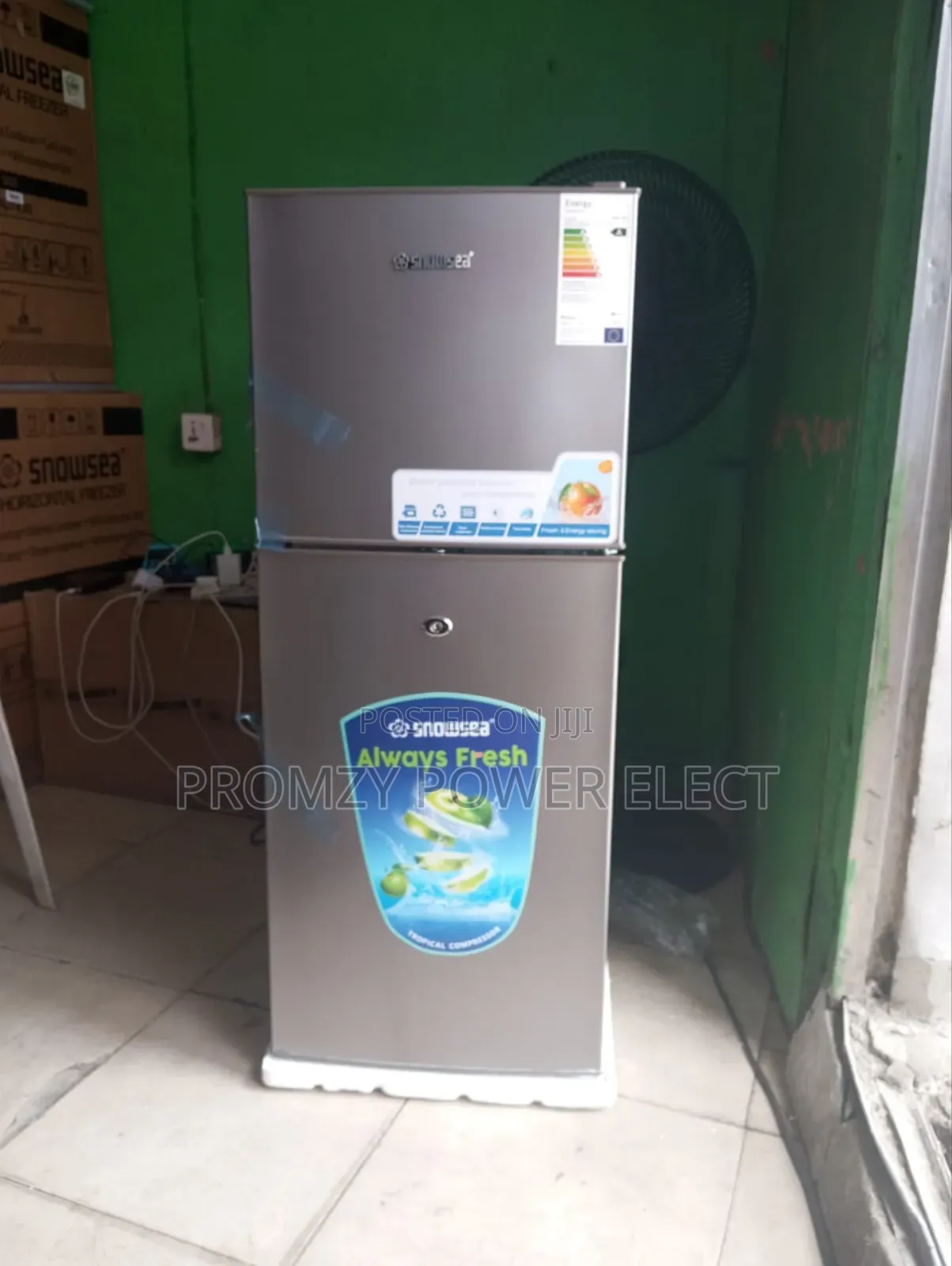 Fridge With Water Dispenser