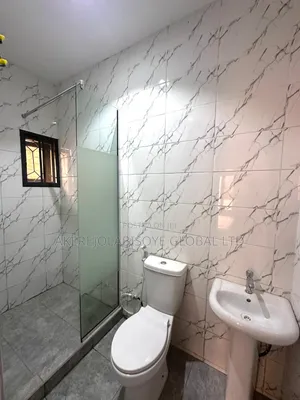 2bdrm Apartment in Guzape Abuja for rent