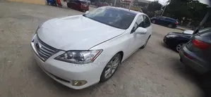 Photo - Lexus ES 350 2011 White