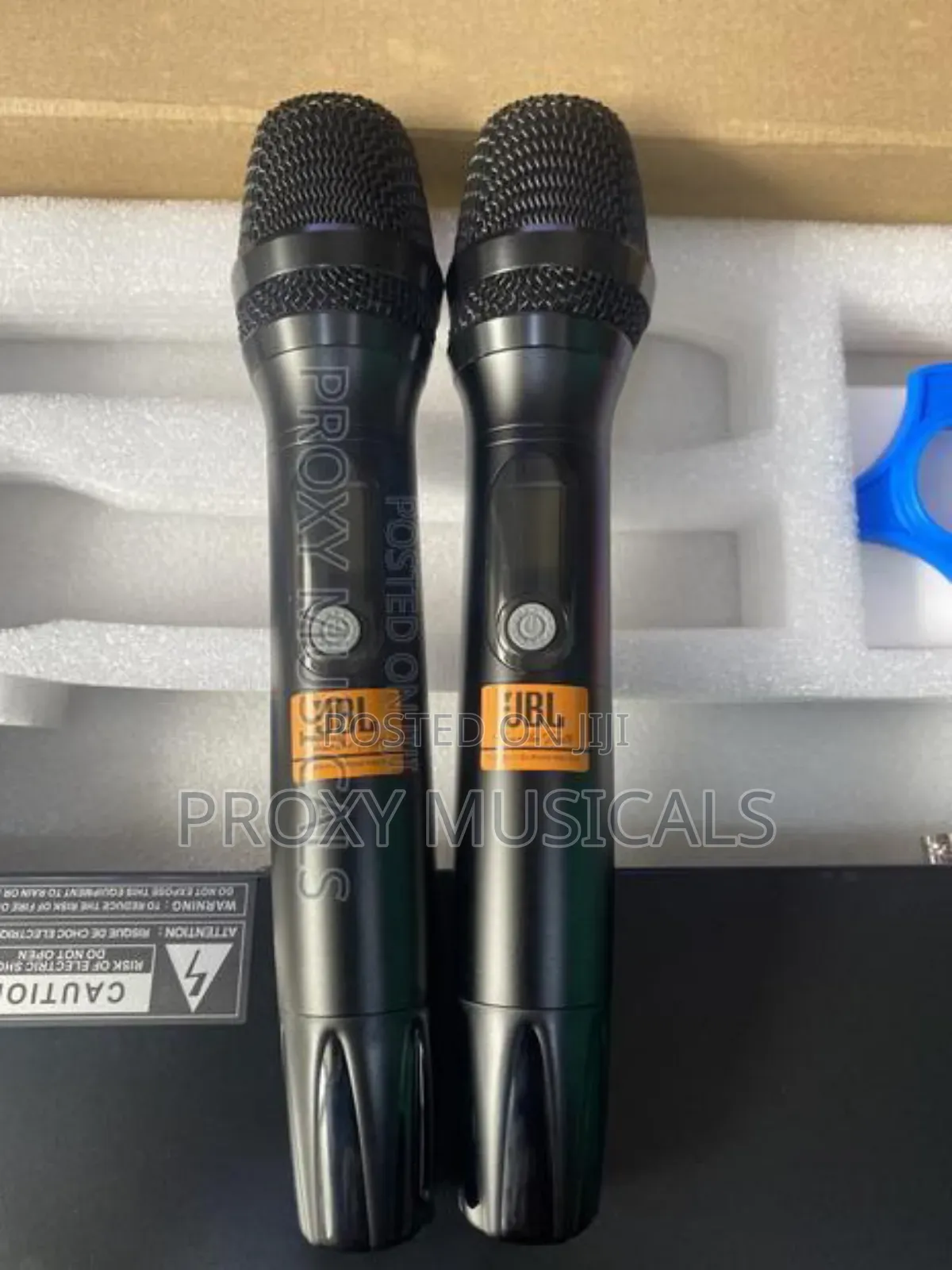 JBL Vm860 Wireless Microphone System (Uhf)