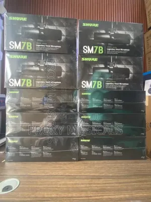 Sm7b Corded Dynamic Legendary Vocal Microphone