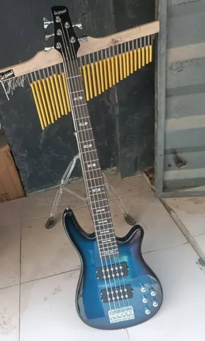 5 Strings Bass Guitar With Big Up