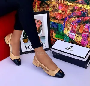Photo - Ladies Gucci High Quality Sandal