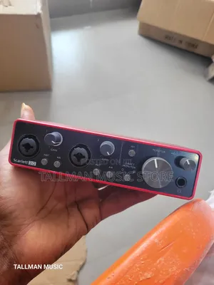Photo - Focusrite 2i2 3rd Gen