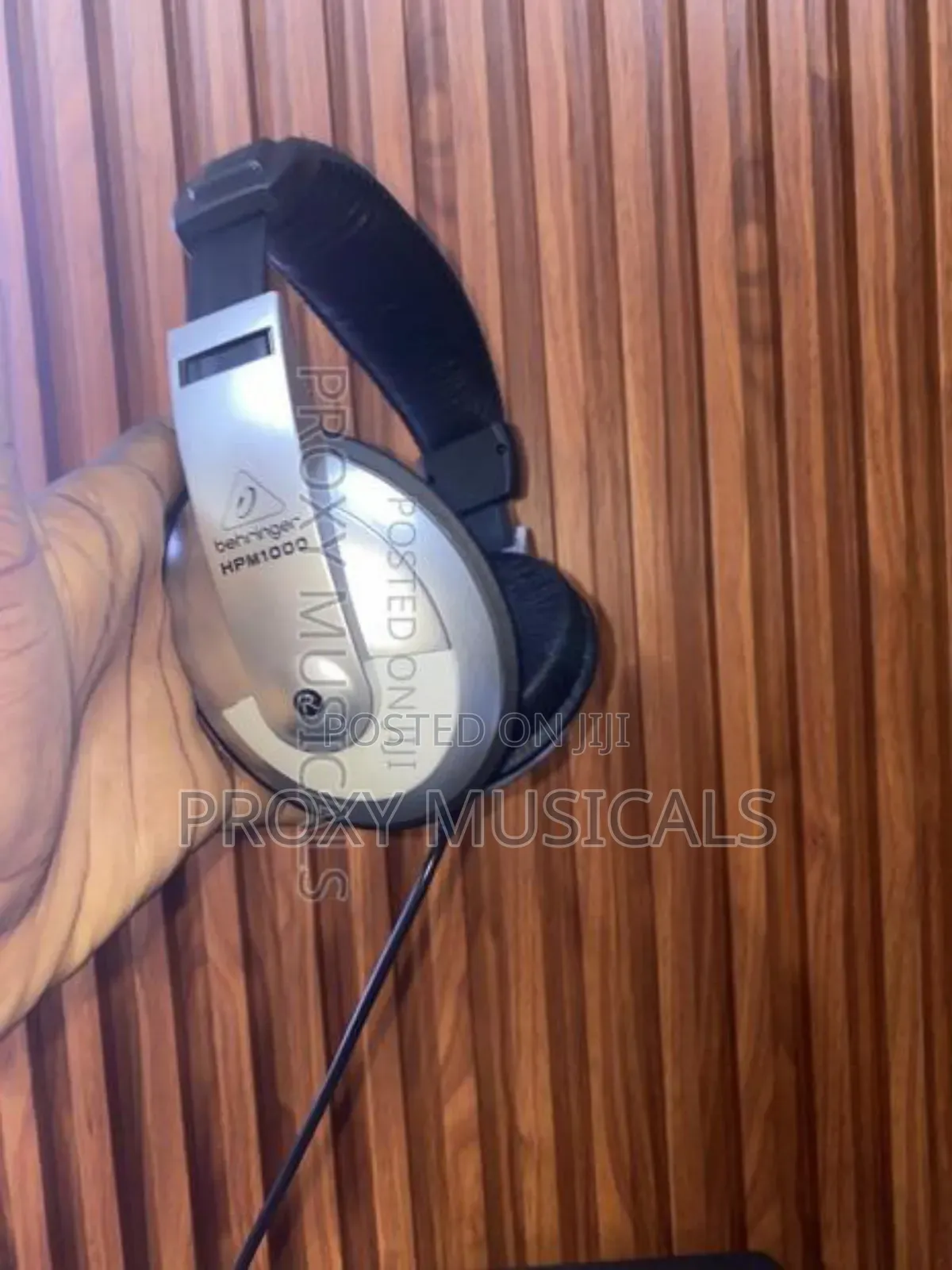 Behringer Studio Headphones Hpm1000