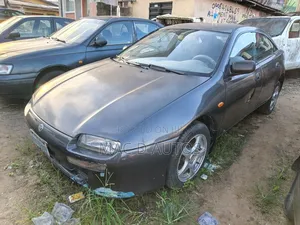 Mazda 323 1.6 2002 Gray