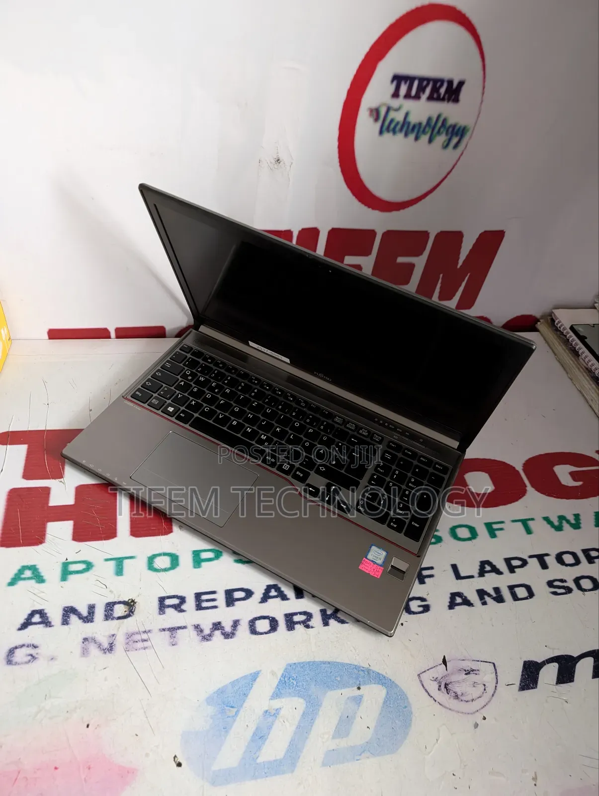 Laptop Fujitsu Lifebook E756 8GB Intel Core I5 HDD 500GB