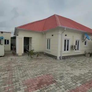 3bdrm Bungalow in Awoyaya for sale