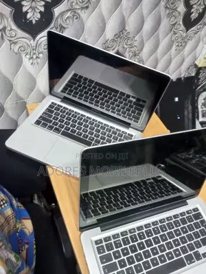 Laptop Apple MacBook 2012 8GB Intel Core I5 HDD 500GB