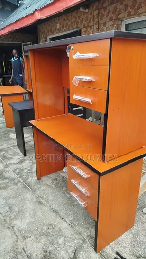 Wooden Office Table