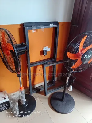 Rechargeable Solar Fan With Inbuilt Battery