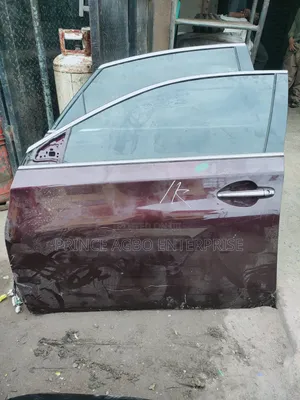 Toyota Door Avalon 2015